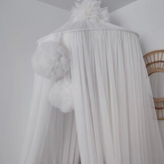 Ciel de lit tulle vieux rose avec 2 pompons - Acheter sur BabyNest