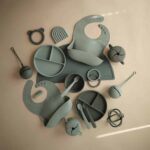 Mushie Bavaglino in silicone Cambridge Blue - immagine 2