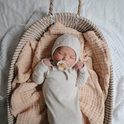 Mushie Strampler Ivory – Image 2
