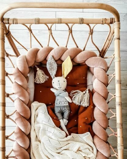 Letto serpente velluto caramello