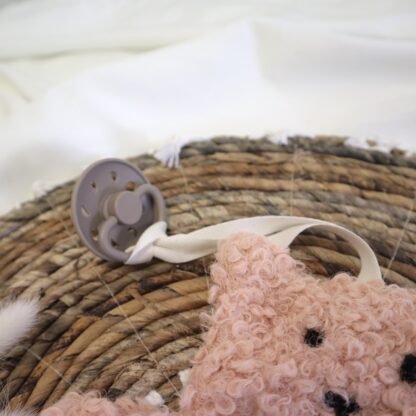 Attache-tétine Teddy Caramel – Image 3