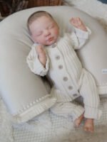 Coussin d'allaitement bohème velours beige – Image 2