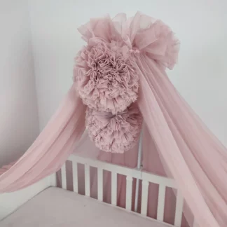 Bed canopy tulle old pink with 2 pompoms