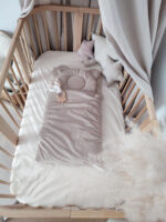 Babyschlafsack mit Kissen aus Velours |TOG 2.5| Steckkissen | Beige