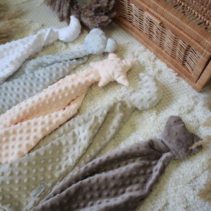 Doudou |Minky|Cappuccino Ours – Image 4