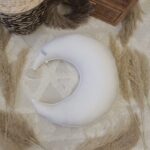 Nursing pillow half moon|velor| Cream
