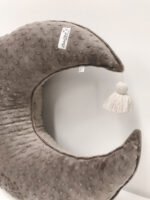 Cuscino per l'allattamento a forma di mezzaluna | Minky | Cappuccino - immagine 2