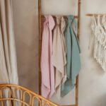 Couverture d'emmaillotage | Mousseline biologique | Beige – Image 4