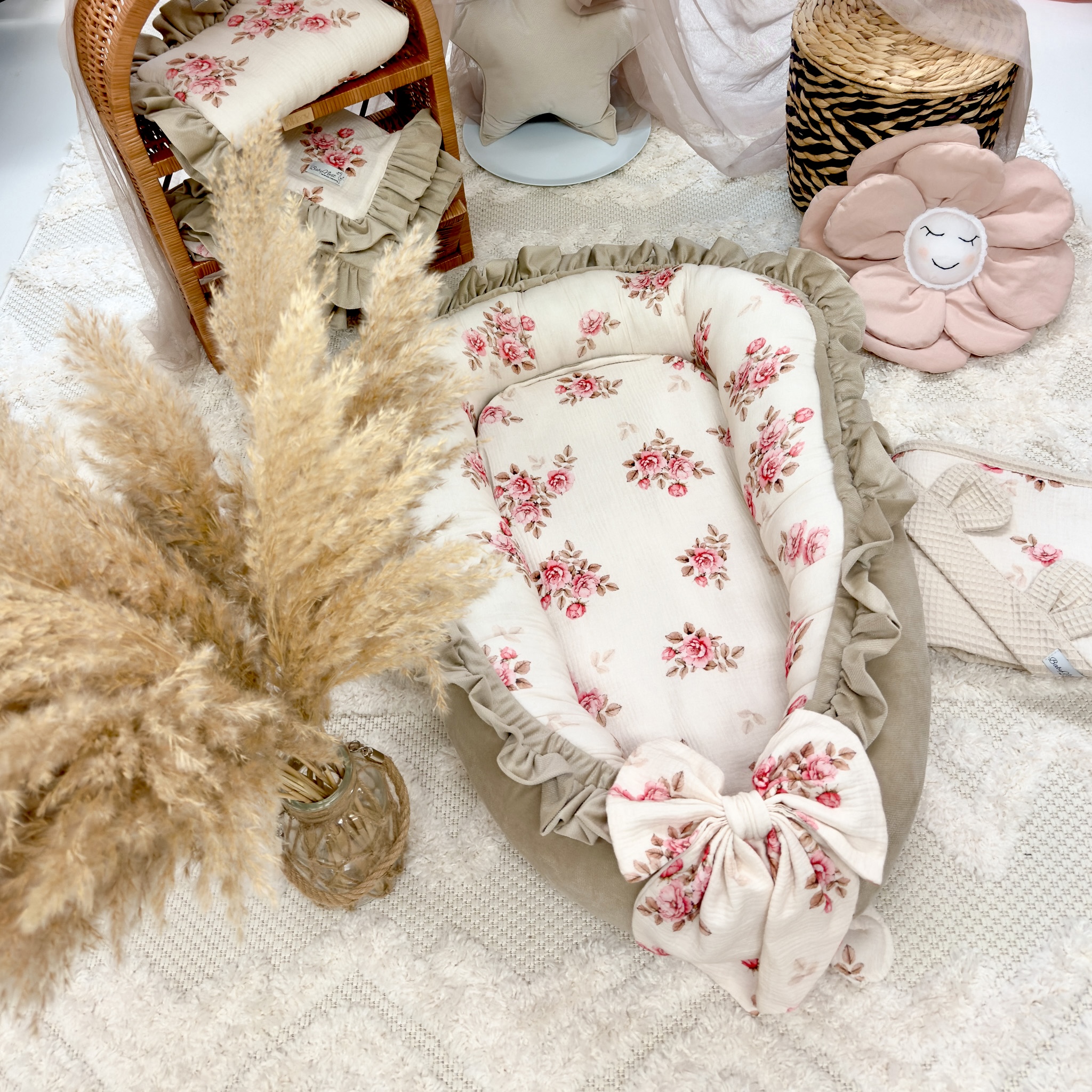 Nido per neonati | Mussola ultra morbida di alta qualità | Set di 4 | Rose autunnali - immagine 1
