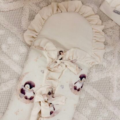 Multifunktioneller Babyschlafsack| Premium Musselin|0-8M|Penguin Fly to the Moon – Image 2