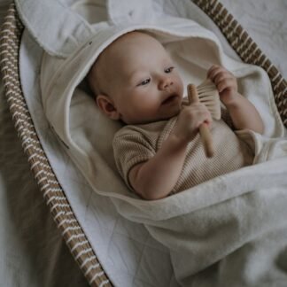 Ma brosse à cheveux Memi-Baby en poils de chèvre FSC