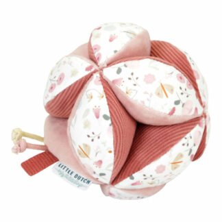 Petite boule hollandaise douce à fleurs et papillons