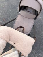 Handwärmer Kinderwagen aus Alpaka-Bouclé –Beige – Bild 2