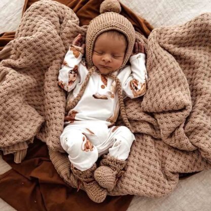 Bonnet et chaussons en laine mérinos Fawn