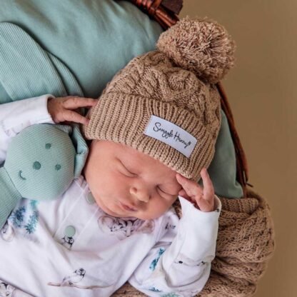 Bonnet en tricot bio noisette
