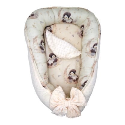 Babynest |Premium Ultra Soft Musselin Minky|Penguin Fly to the Moon - Image 2